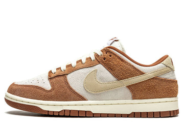 Dunk Low Premium Medium Curry