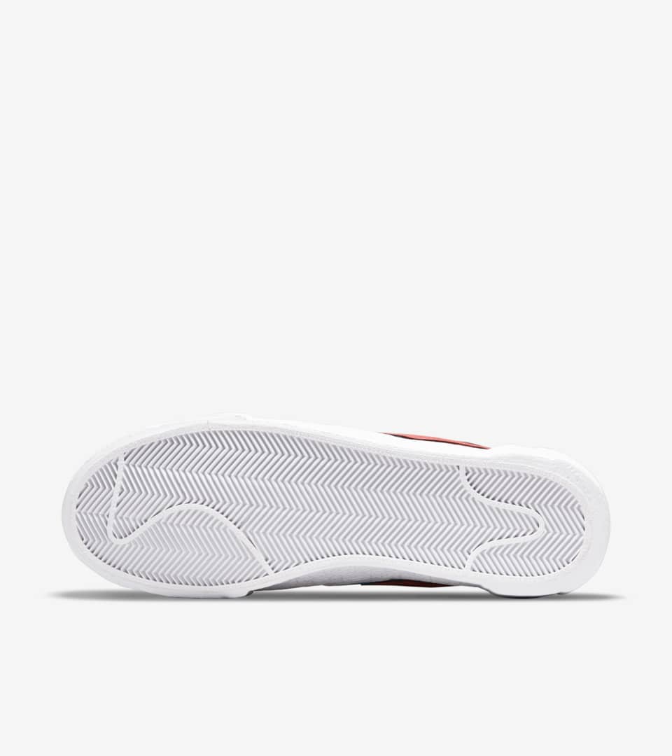 KAWS x Sacai x Blazer Low Team Red
