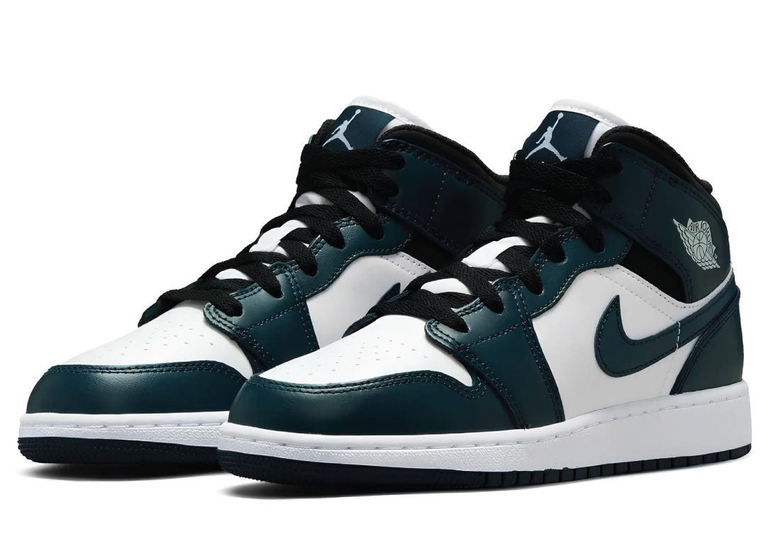 Air Jordan 1 Mid Dark Teal GS - Sneakers of London